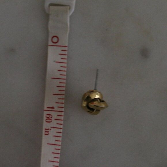 Single Love Knot Gold Plated Stud Earring - Only 1 - Picture 5 of 13